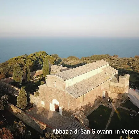 Borgo Ninni - Casa Debby San Vito Chietino